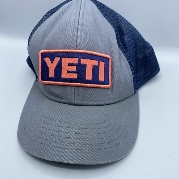 YETI Men's Logo Badge Trucker Hat blue grey pink baseball caps ball cap - Picture 1 of 5